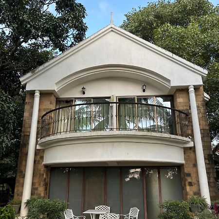 Silverador Resort Thane Bagian luar foto